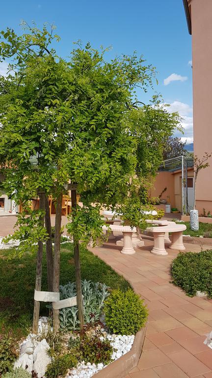 Apartments Suzana โนวีวีโนดอลสกี ภายนอก รูปภาพ